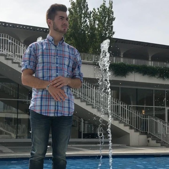 Meet your Posher, Nate - Picture 1 of 1